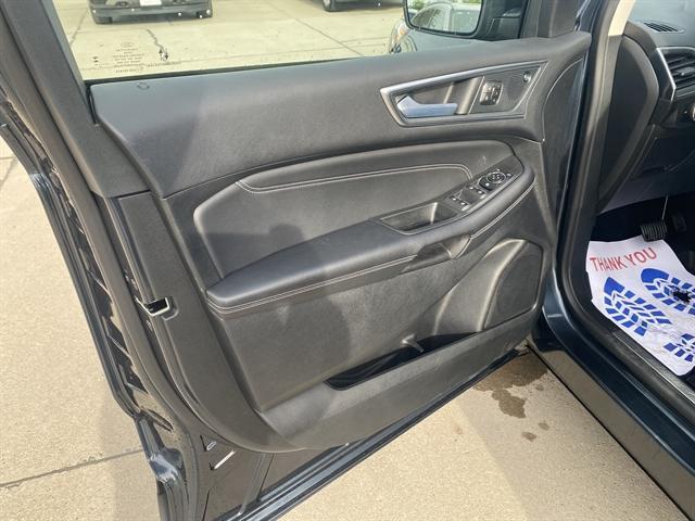 used 2024 Ford Edge car