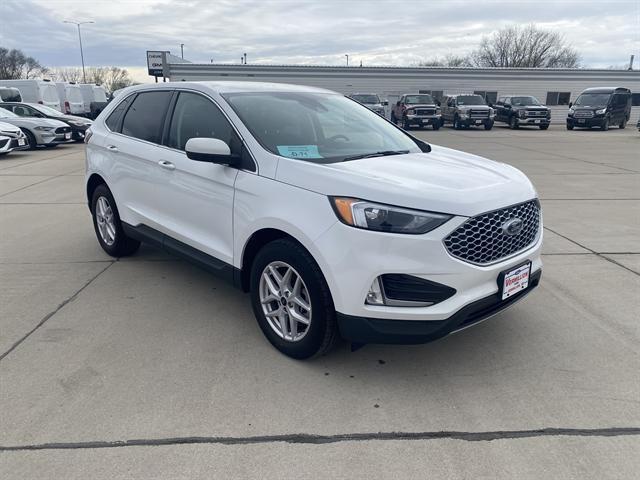 used 2023 Ford Edge car, priced at $27,490