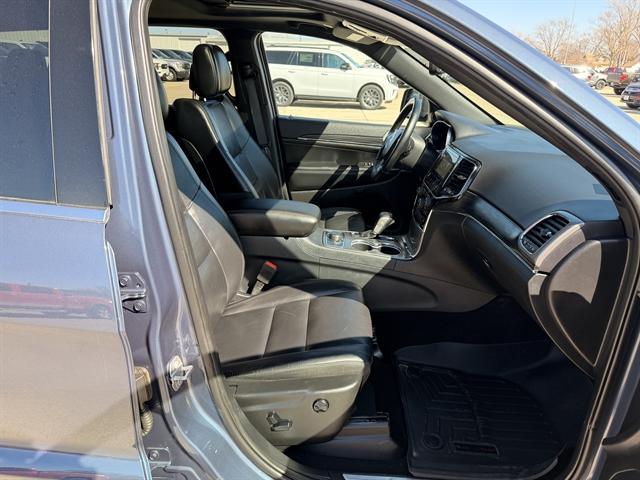 used 2020 Jeep Grand Cherokee car, priced at $17,490