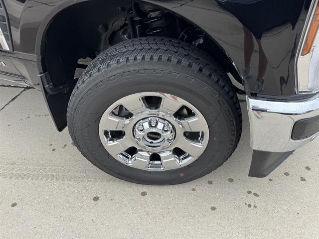 new 2025 Ford F-250 car, priced at $81,490