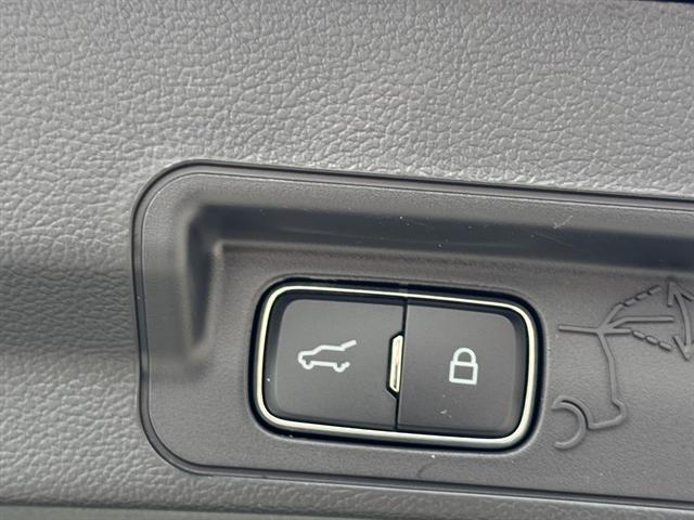 new 2026 Ford Explorer car, priced at $39,990