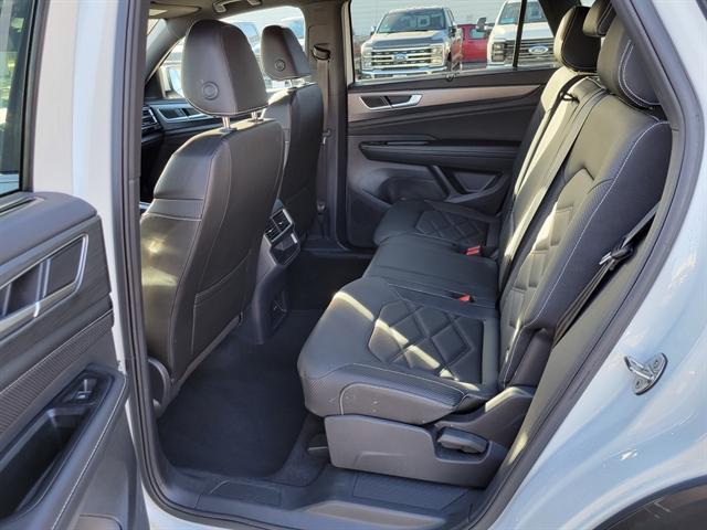 used 2025 Volkswagen Atlas Cross Sport car, priced at $37,990