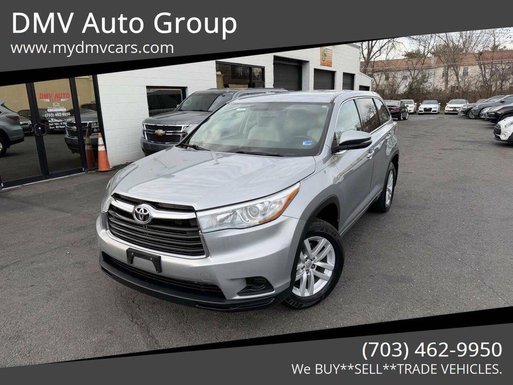 used 2015 Toyota Highlander car, priced at $13,950