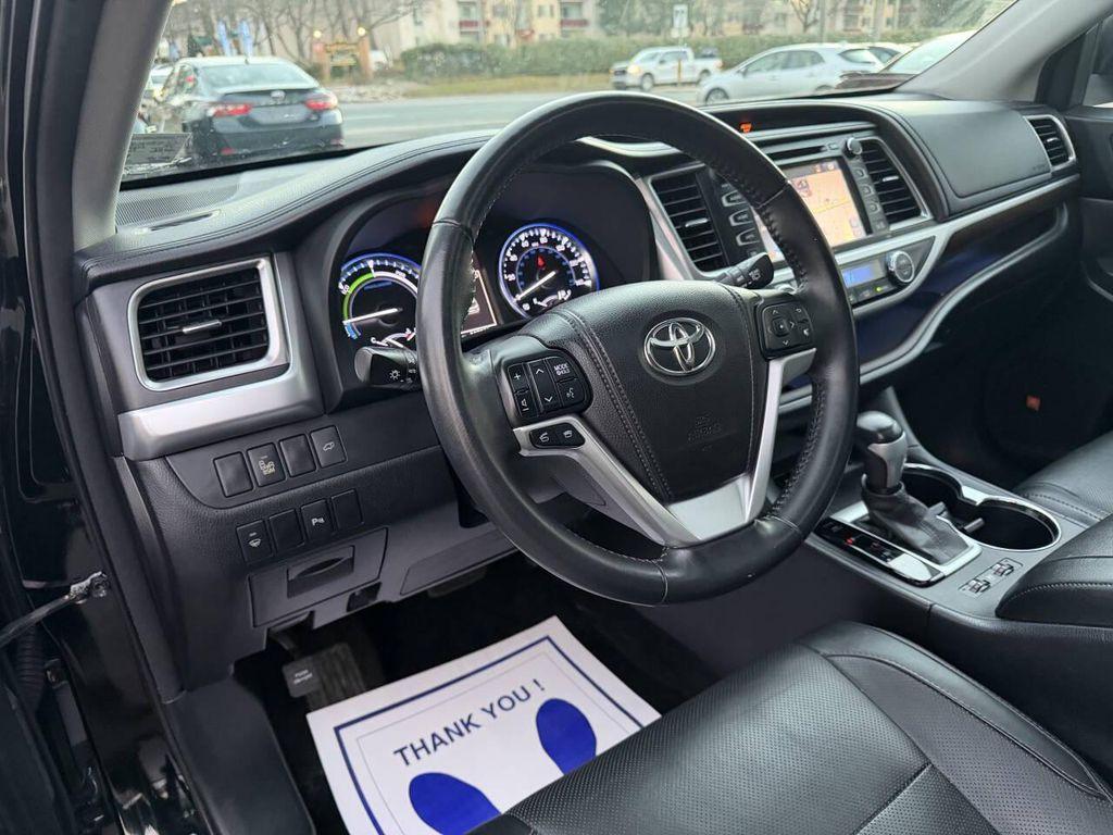 used 2015 Toyota Highlander Hybrid car, priced at $17,950
