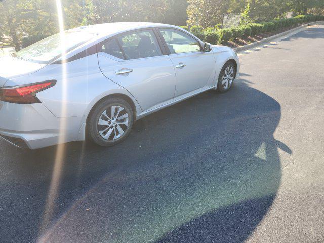 used 2019 Nissan Altima car