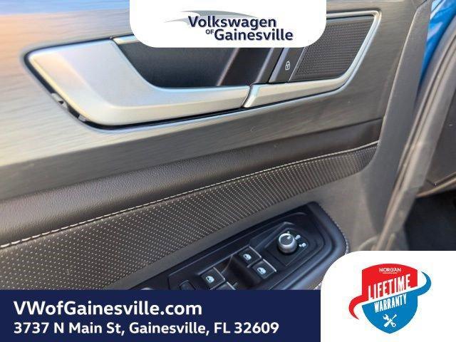 used 2025 Volkswagen Atlas Cross Sport car, priced at $31,104