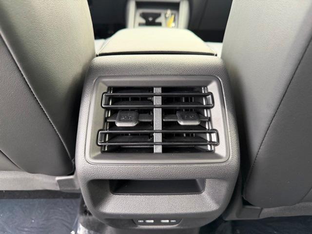 new 2026 Volkswagen Tiguan car, priced at $39,451