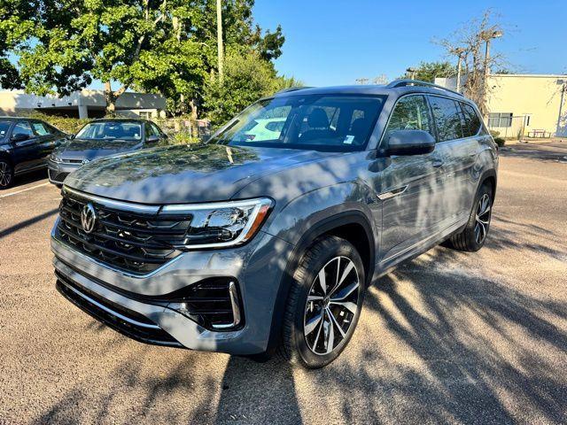 new 2026 Volkswagen Atlas car, priced at $52,433