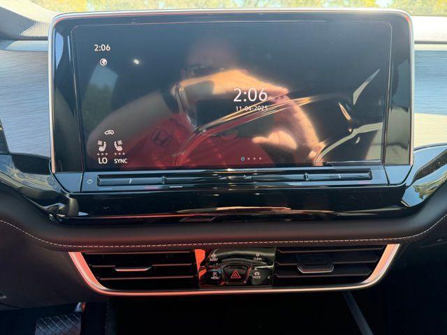 new 2026 Volkswagen Atlas Cross Sport car, priced at $44,470