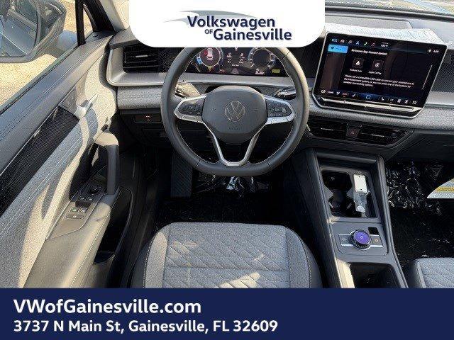new 2025 Volkswagen Tiguan car, priced at $28,015