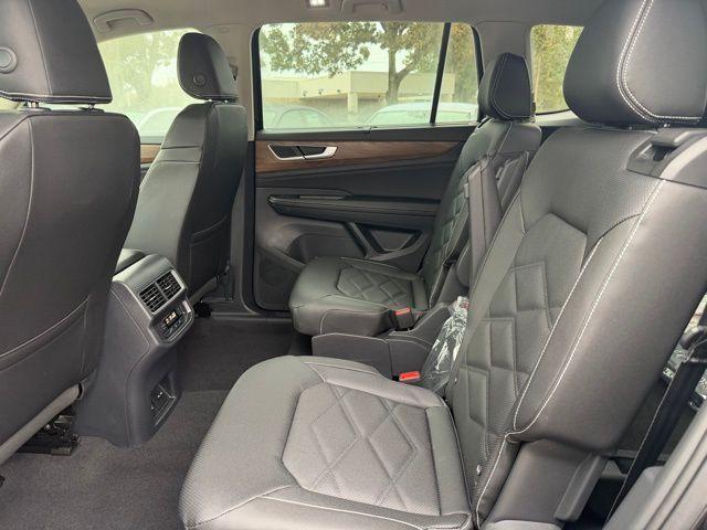 new 2026 Volkswagen Atlas car, priced at $43,598