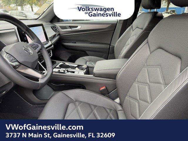 new 2026 Volkswagen Atlas Cross Sport car, priced at $42,702