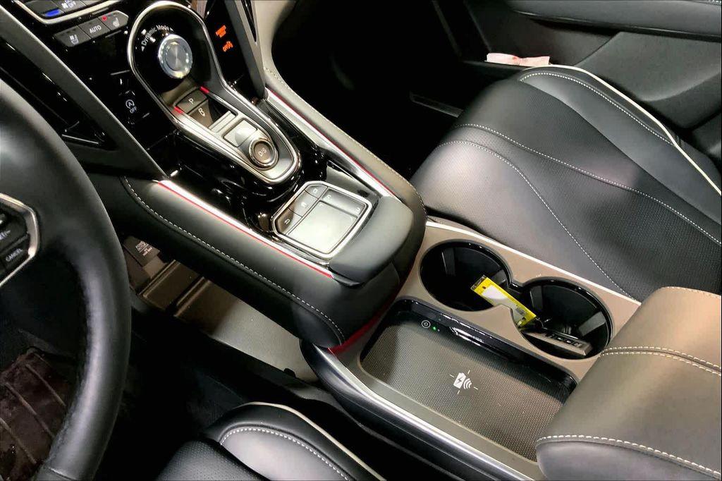 used 2025 Acura RDX car, priced at $44,988