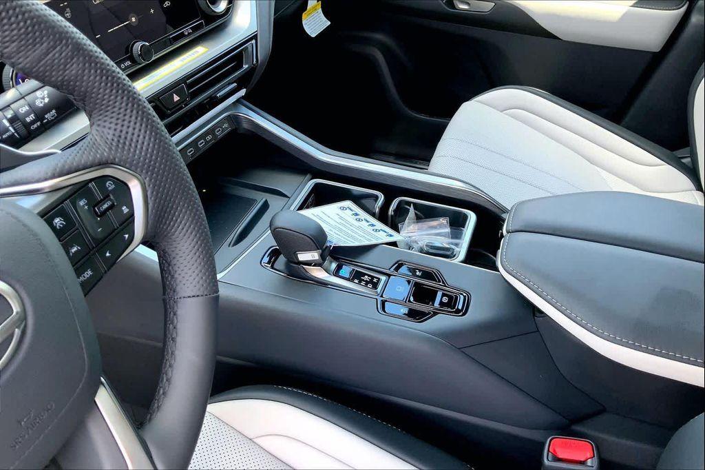 new 2026 Lexus TX 500h car, priced at $76,072