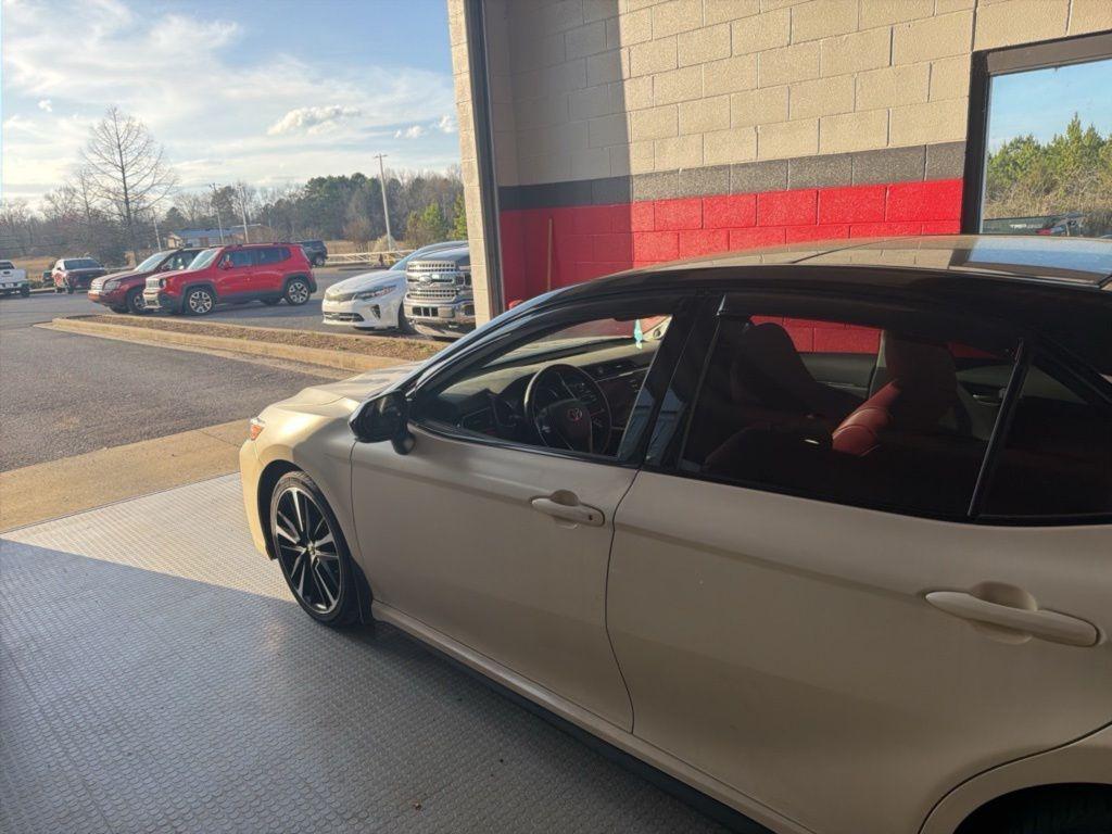 used 2020 Toyota Camry car, priced at $25,432