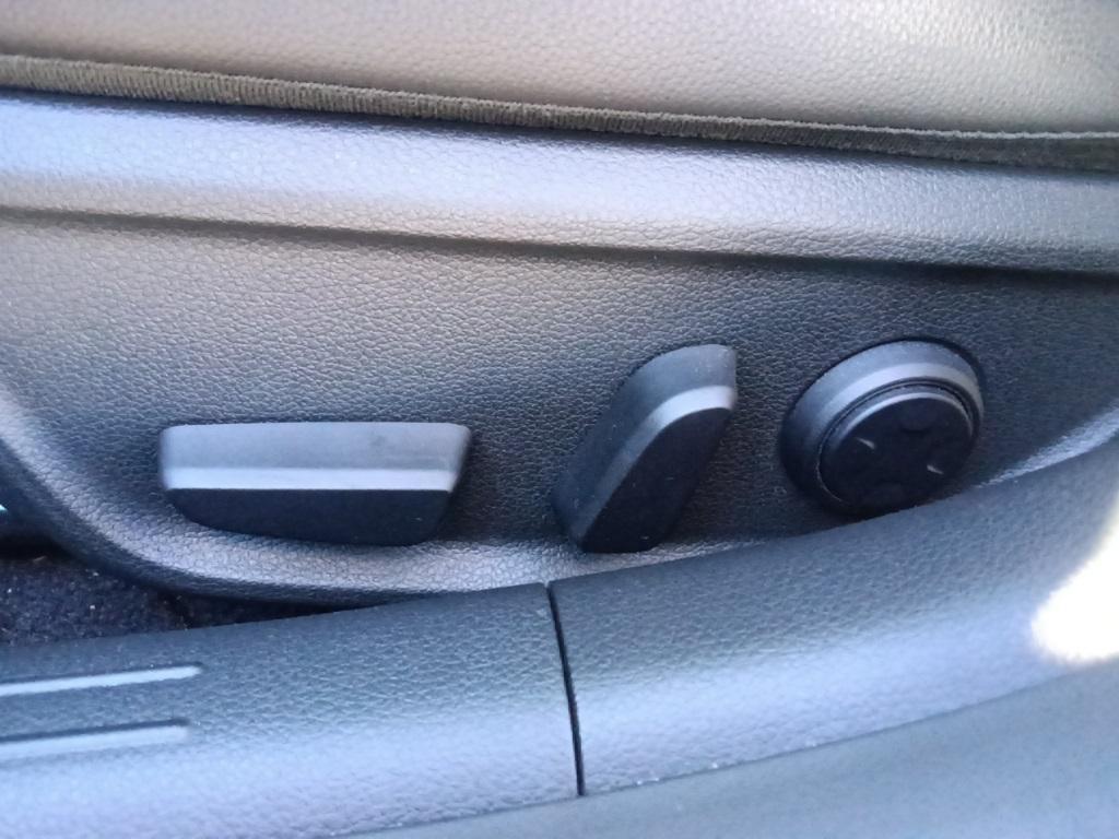 used 2025 Genesis G70 car, priced at $30,474