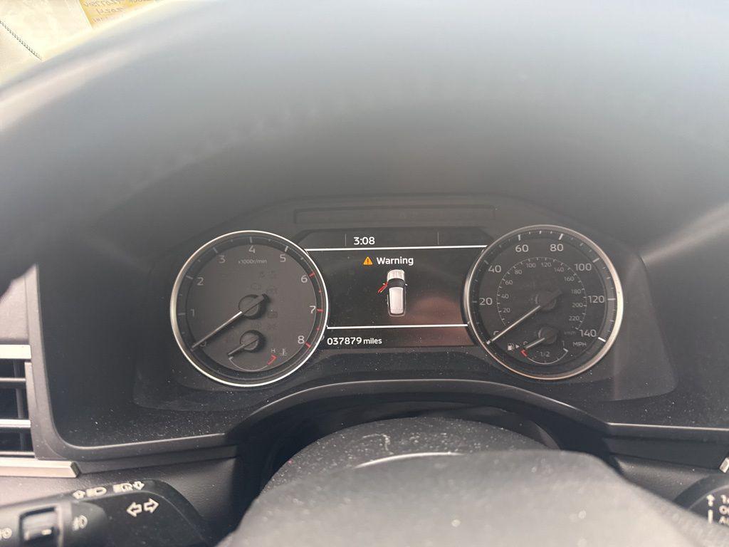 used 2024 Mitsubishi Outlander car, priced at $22,569