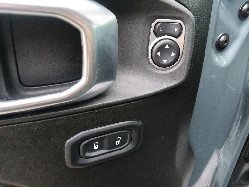 used 2025 Jeep Wrangler car, priced at $37,897