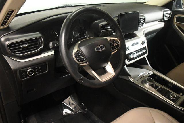 used 2024 Ford Explorer car, priced at $27,995