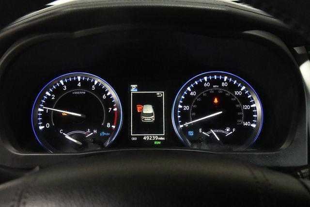 used 2019 Toyota Highlander car, priced at $26,995