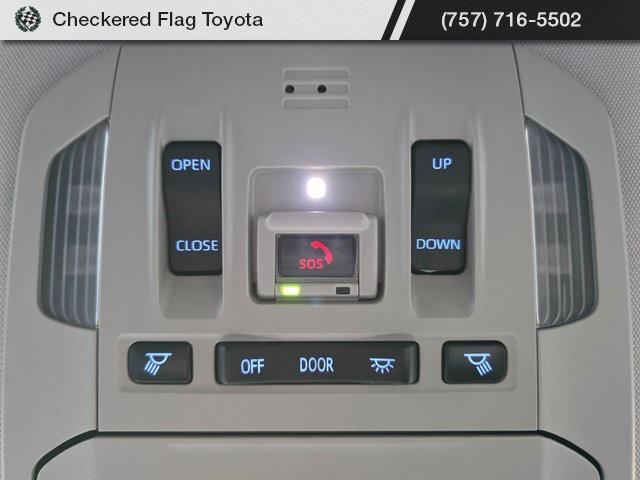 used 2021 Toyota Highlander Hybrid car, priced at $32,940