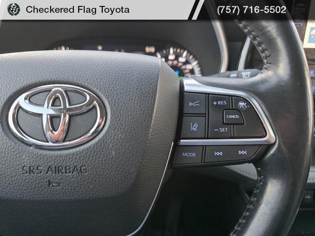 used 2021 Toyota Highlander Hybrid car, priced at $32,940