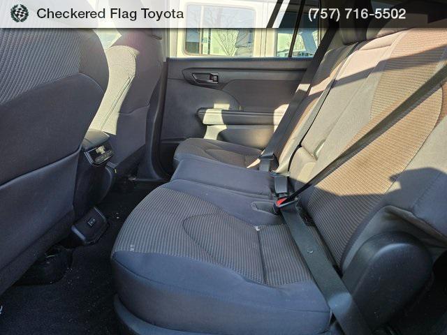 used 2023 Toyota Highlander car, priced at $28,711