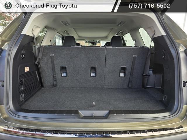 used 2024 Subaru Ascent car, priced at $32,990