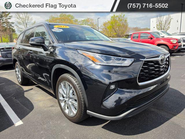 used 2023 Toyota Highlander car, priced at $37,990