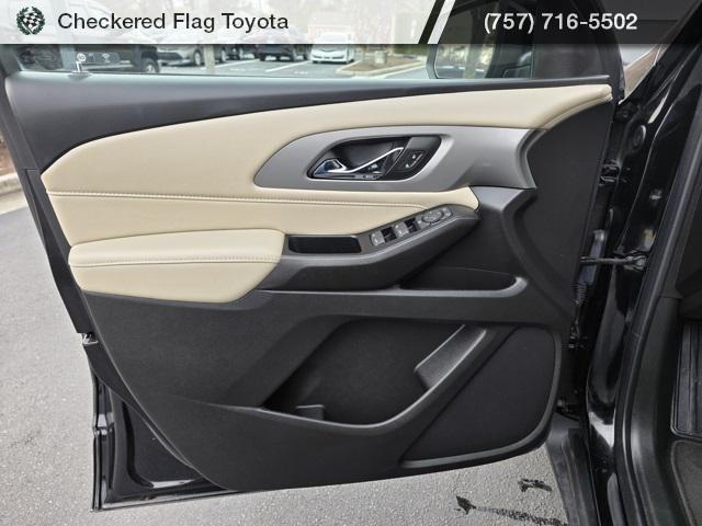 used 2023 Chevrolet Traverse car, priced at $26,333