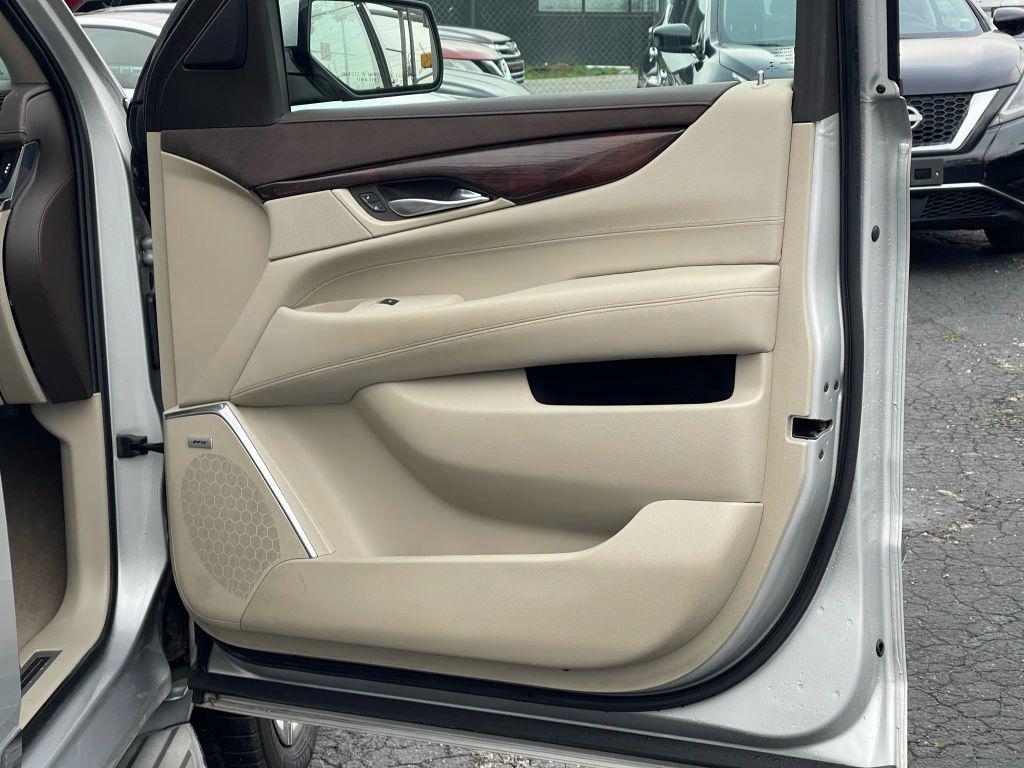 used 2015 Cadillac Escalade ESV car, priced at $19,499