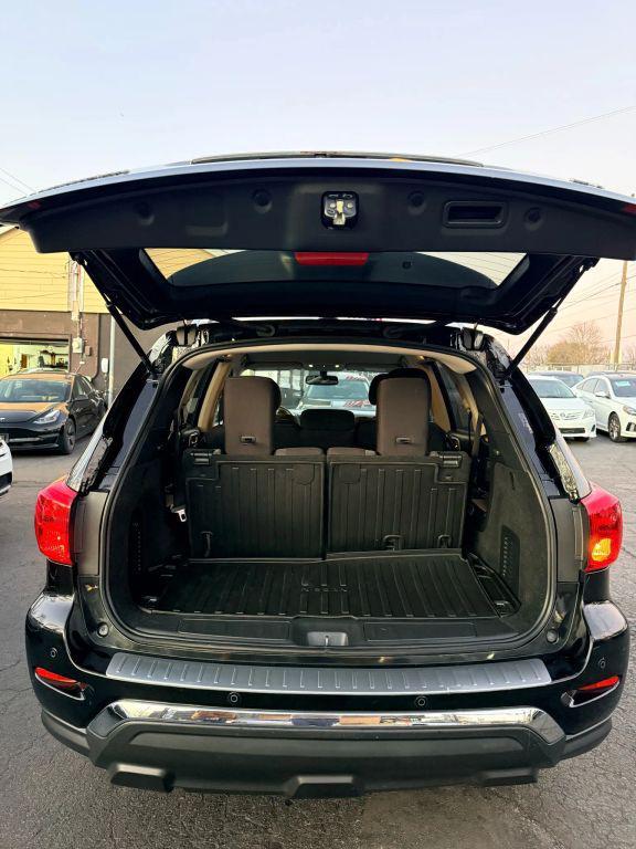 used 2020 Nissan Pathfinder car, priced at $12,999