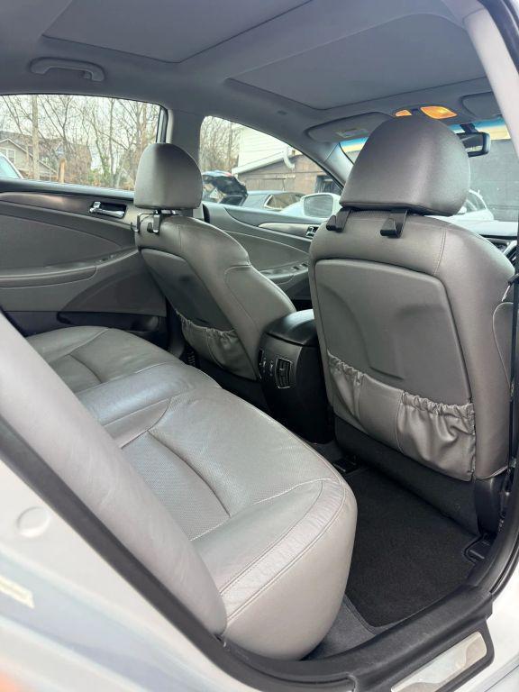 used 2012 Hyundai Sonata Hybrid car, priced at $7,499