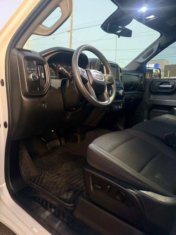 used 2023 GMC Sierra 1500 car, priced at $28,699