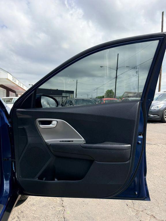 used 2017 Kia Niro car, priced at $5,999