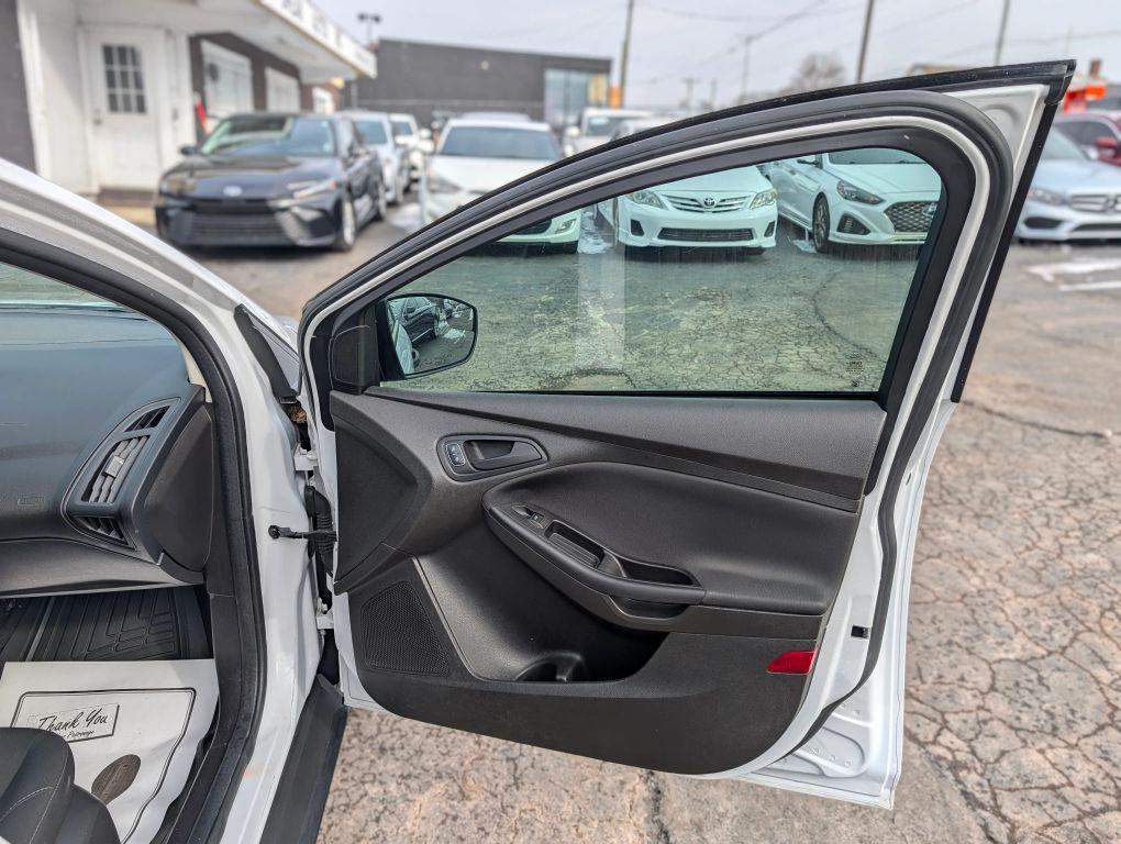 used 2016 Ford Focus car, priced at $5,999