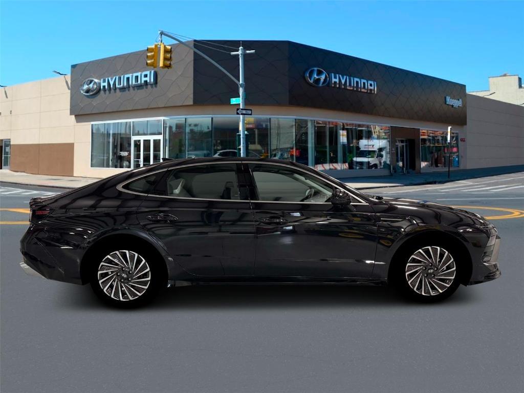 new 2026 Hyundai Sonata Hybrid car, priced at $33,155