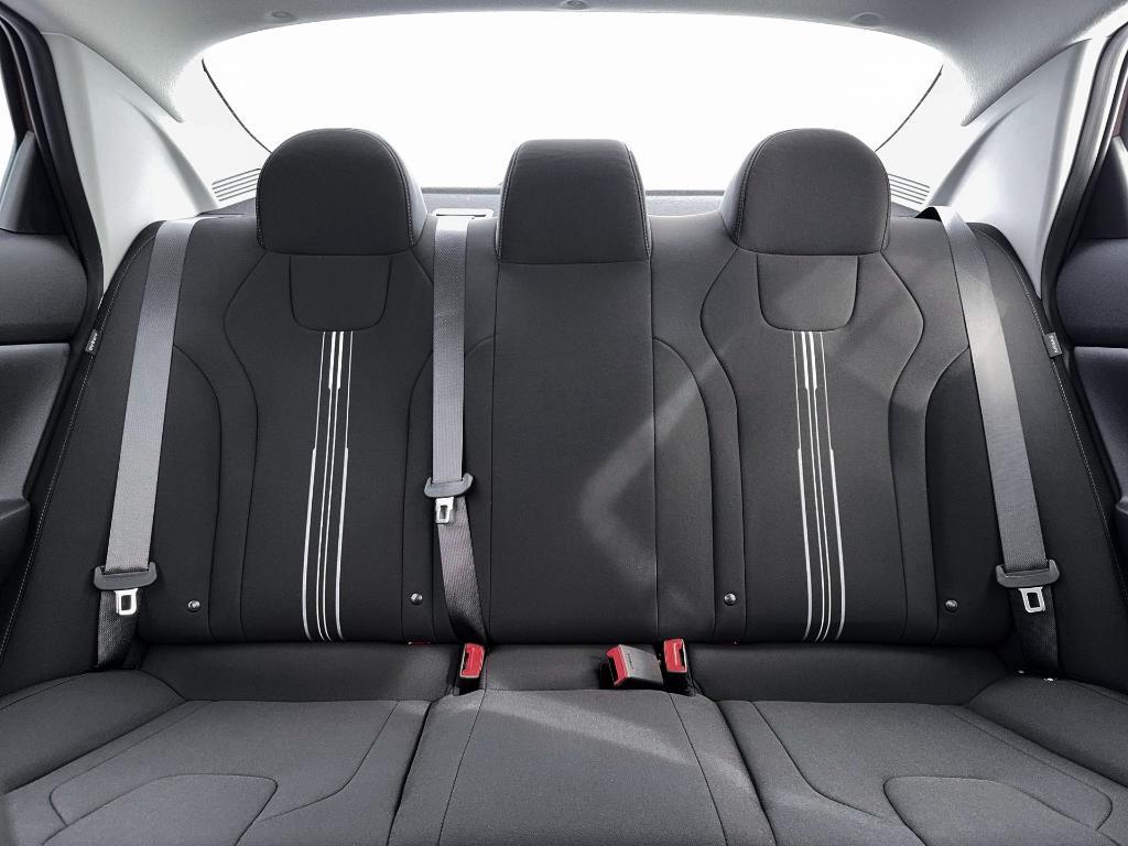 new 2026 Hyundai ELANTRA HEV car, priced at $26,610