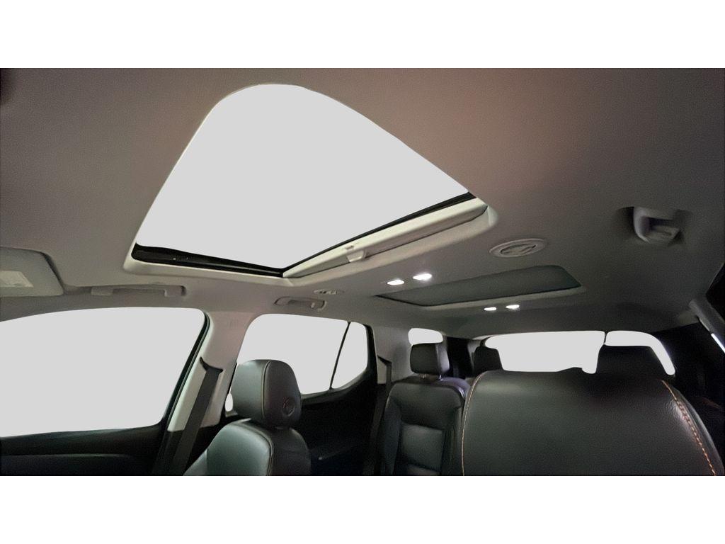 used 2021 Chevrolet Traverse car, priced at $27,421