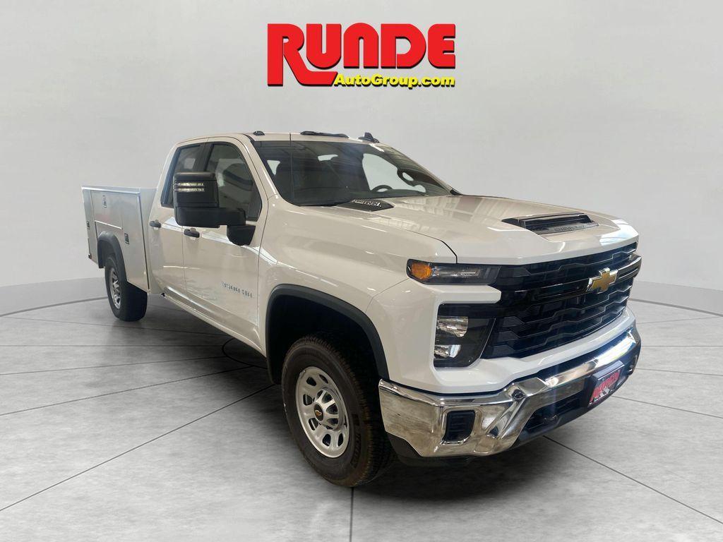new 2025 Chevrolet Silverado 3500 car, priced at $64,343