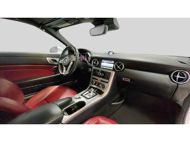 2016 White Mercedes-Benz SLK-Class