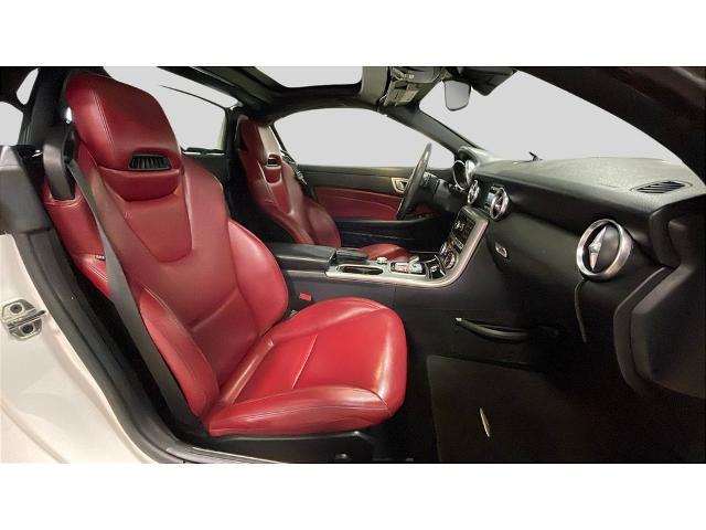2016 White Mercedes-Benz SLK-Class