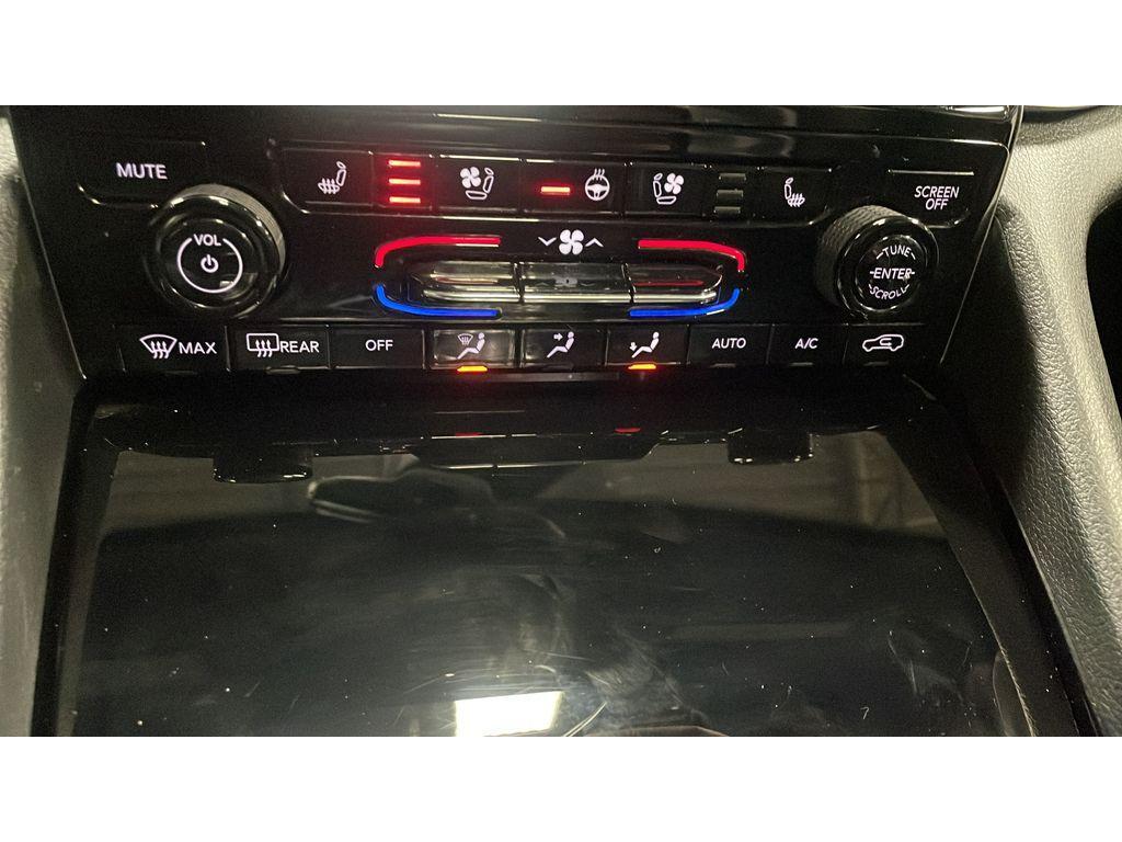 used 2022 Jeep Grand Cherokee car, priced at $27,491