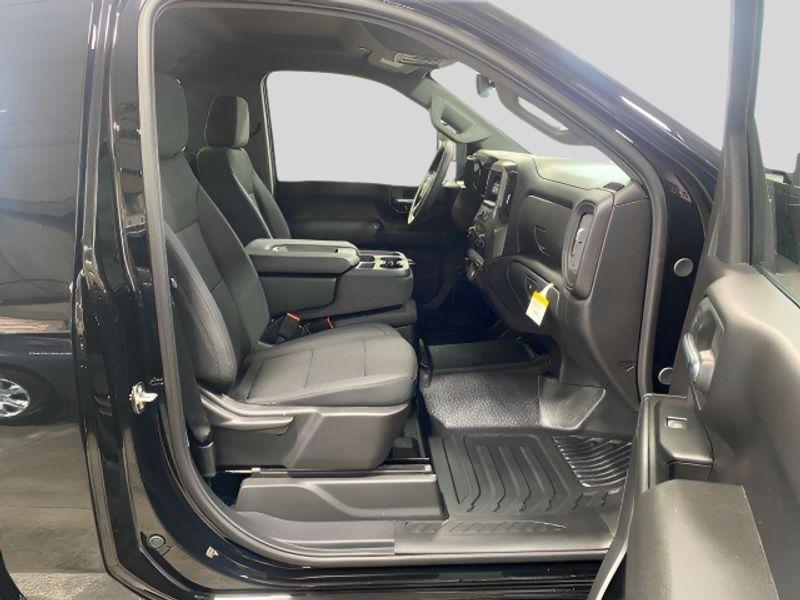 new 2025 Chevrolet Silverado 2500 car, priced at $49,468