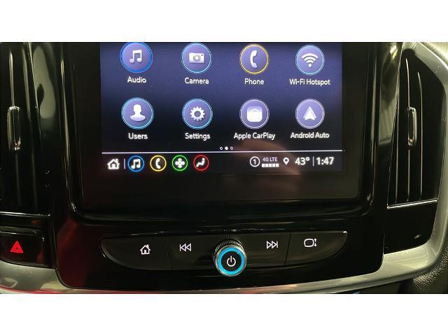 used 2023 Chevrolet Traverse car, priced at $28,990