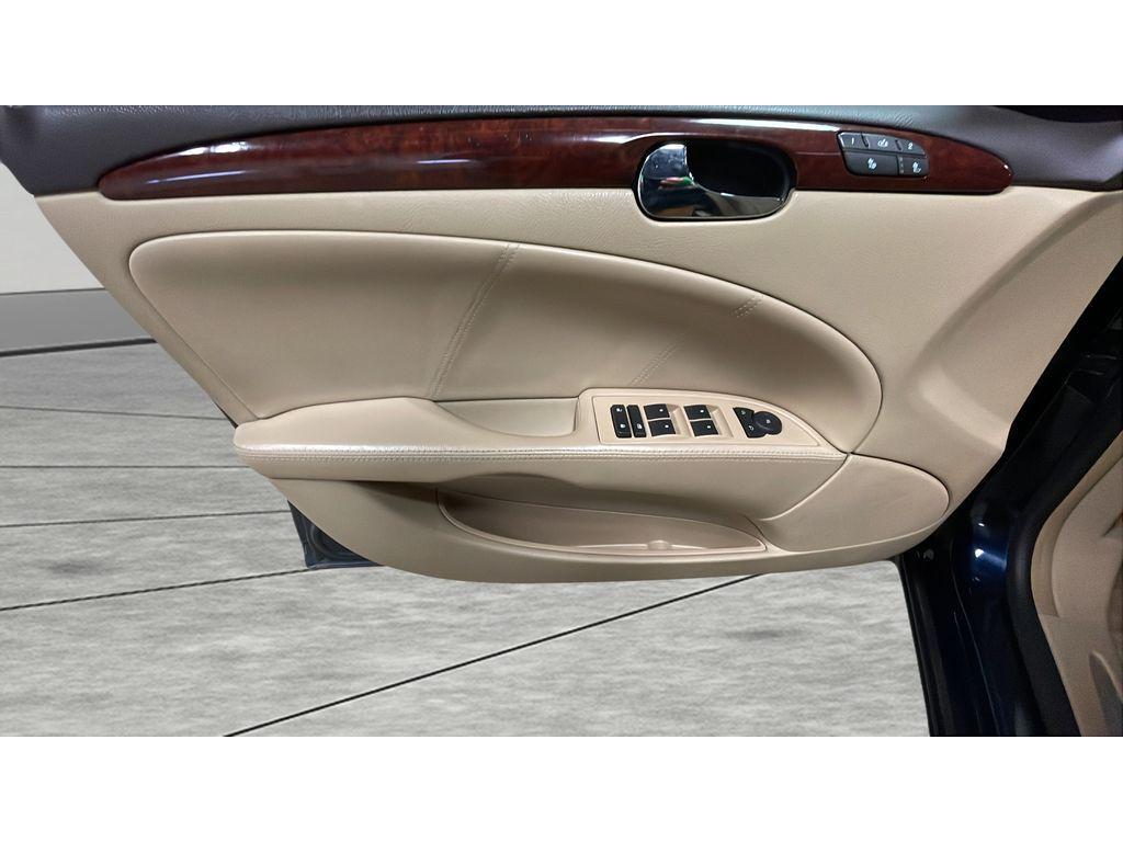 used 2007 Buick Lucerne car, priced at $5,771