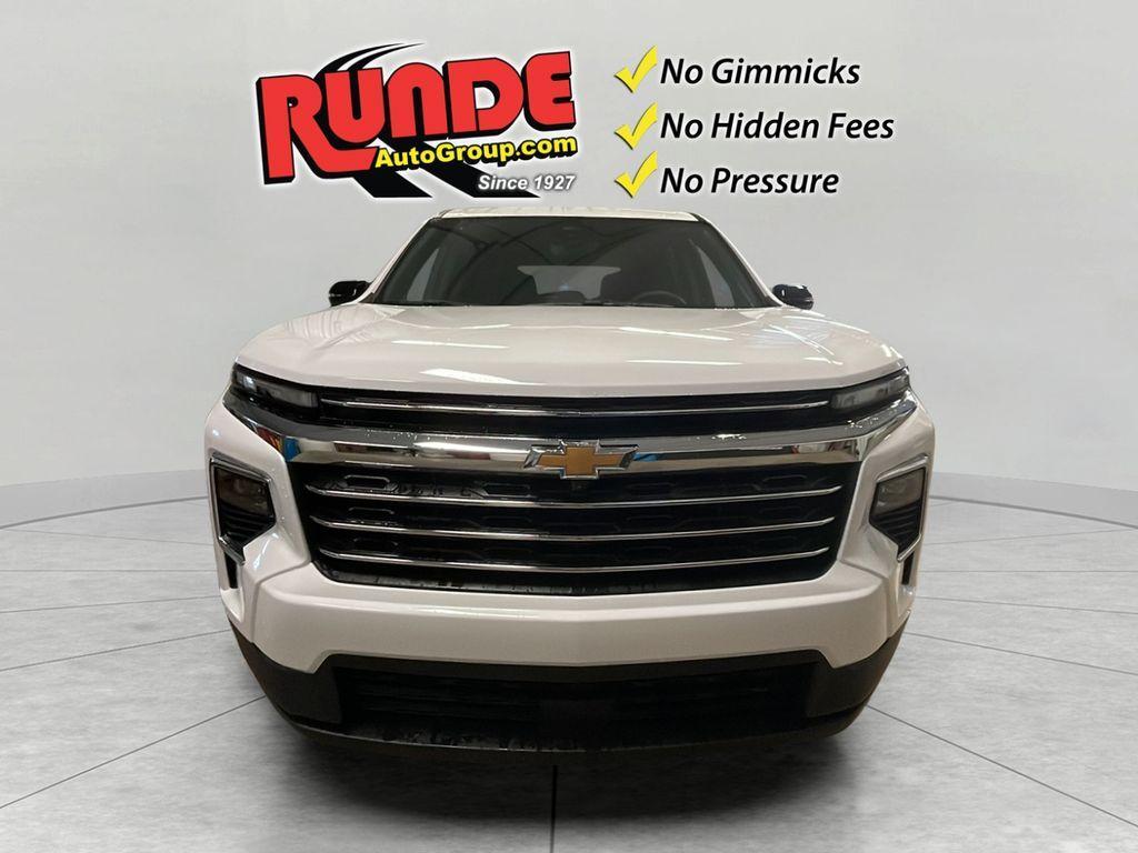new 2026 Chevrolet Traverse car, priced at $42,845