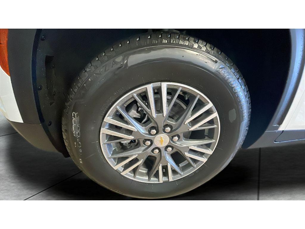 new 2026 Chevrolet Traverse car, priced at $42,845