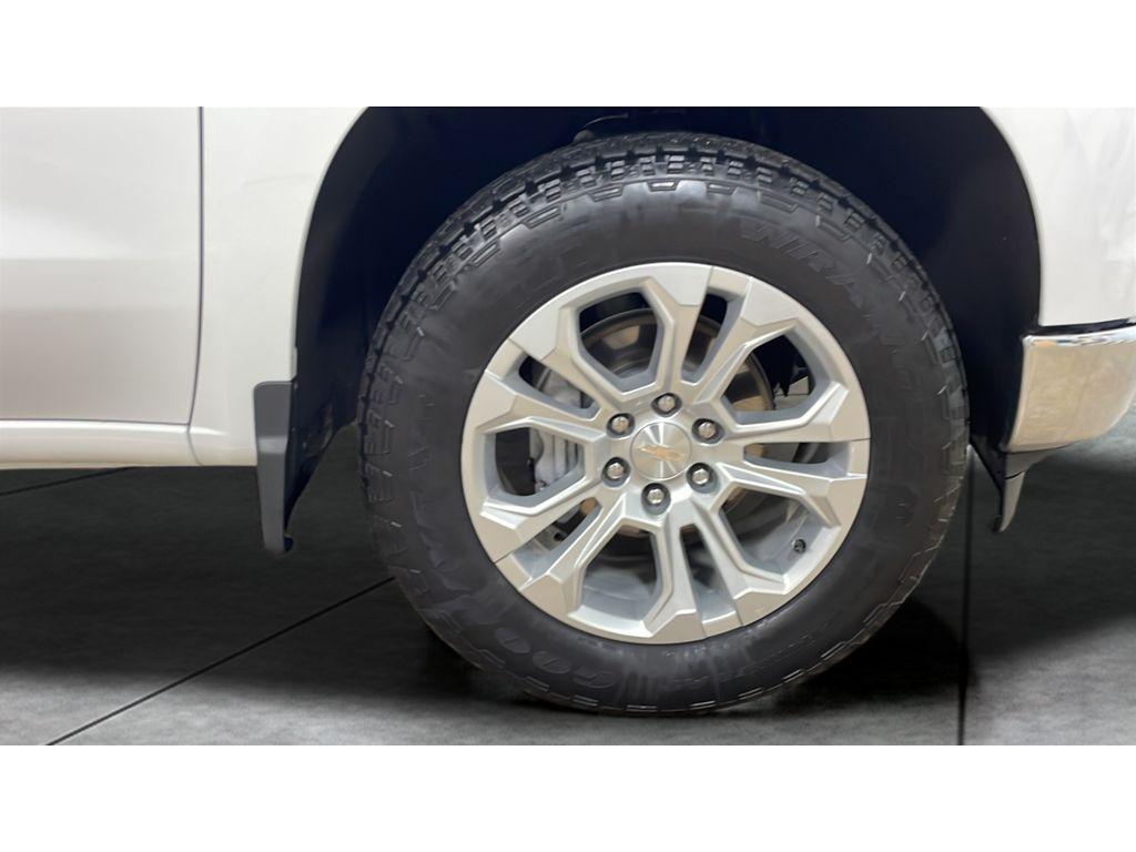 used 2024 Chevrolet Silverado 1500 car