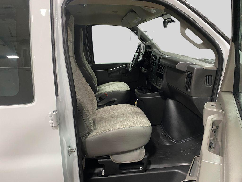 new 2025 Chevrolet Express 3500 car, priced at $51,915